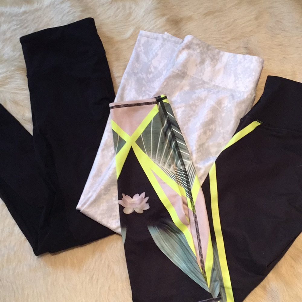 Also printed leggings